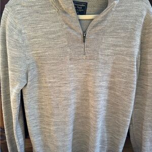 Abercrombie & Fitch Gray Zip Up Sweater